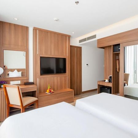 Merlot Hotel Nha Trang Buitenkant foto